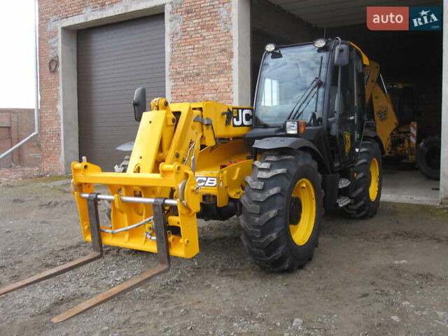 Желтый ЖЦБ 531-70, объемом двигателя 4.4 л и пробегом 2 тыс. км за 50000 $, фото 2 на Automoto.ua