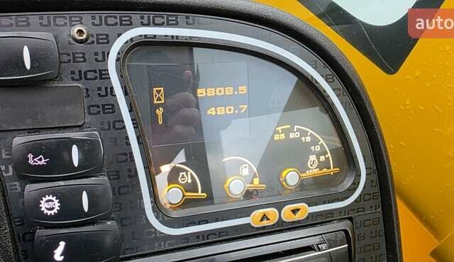 Желтый ЖЦБ 531-70, объемом двигателя 4.4 л и пробегом 5 тыс. км за 49700 $, фото 12 на Automoto.ua