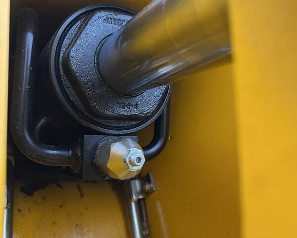 Жовтий ЖЦБ 531-70, об'ємом двигуна 4.4 л та пробігом 5 тис. км за 54400 $, фото 22 на Automoto.ua