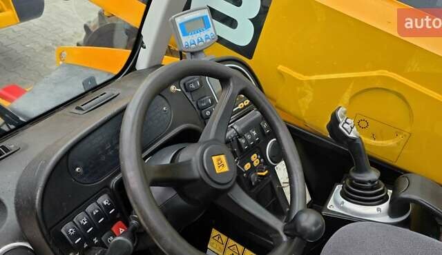 Желтый ЖЦБ 531-70, объемом двигателя 4.4 л и пробегом 5 тыс. км за 49700 $, фото 11 на Automoto.ua