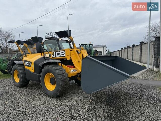 Жовтий ЖЦБ 531-70, об'ємом двигуна 4.4 л та пробігом 6 тис. км за 49500 $, фото 3 на Automoto.ua