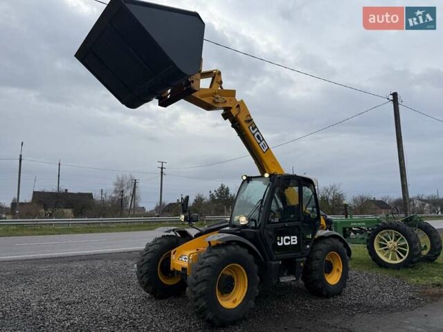 Жовтий ЖЦБ 531-70, об'ємом двигуна 4.4 л та пробігом 6 тис. км за 49500 $, фото 24 на Automoto.ua