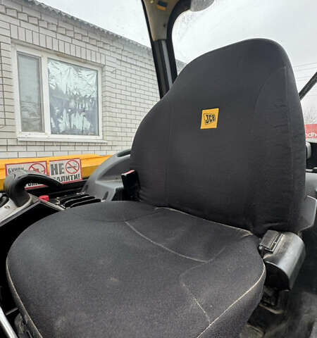 Жовтий ЖЦБ 531-70, об'ємом двигуна 4.4 л та пробігом 20 тис. км за 39500 $, фото 2 на Automoto.ua
