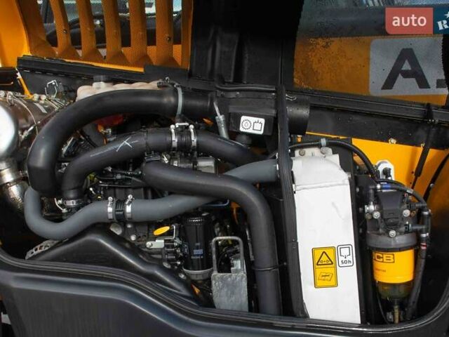 ЖЦБ 533-105 2022 в Житомире на Automoto.ua ЖЦБ 533-105, объемом двигателя 0 л и пробегом 0 тыс. км за 87775 $, фото 2 на Automoto.ua