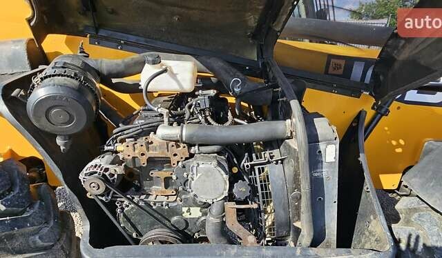 ЖЦБ 533-105 2007 в Харькове на Automoto.ua Желтый ЖЦБ 533-105, объемом двигателя 4 л и пробегом 0 тыс. км за 41000 $, фото 5 на Automoto.ua