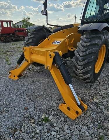 ЖЦБ 533-105 2007 в Харькове на Automoto.ua Желтый ЖЦБ 533-105, объемом двигателя 4 л и пробегом 0 тыс. км за 41000 $, фото 12 на Automoto.ua