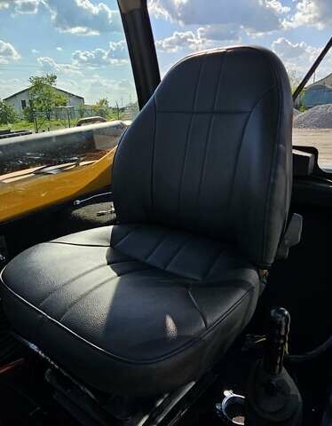 ЖЦБ 533-105 2007 в Харькове на Automoto.ua Желтый ЖЦБ 533-105, объемом двигателя 4 л и пробегом 0 тыс. км за 41000 $, фото 9 на Automoto.ua