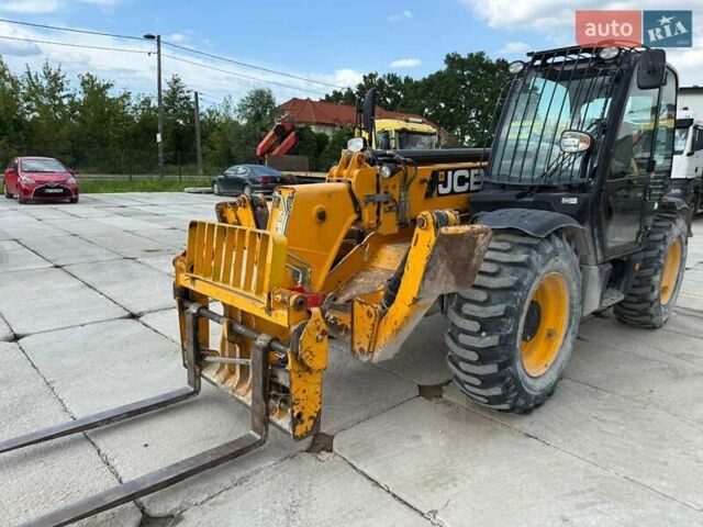 ЖЦБ 533-105 2015 в Черткове на Automoto.ua Желтый ЖЦБ 533-105, объемом двигателя 0 л и пробегом 0 тыс. км за 56000 $, фото 5 на Automoto.ua