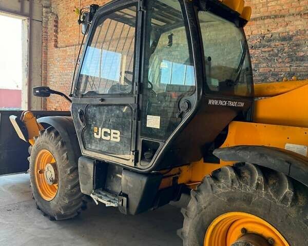 Желтый ЖЦБ 535-125, объемом двигателя 4.4 л и пробегом 1 тыс. км за 33000 $, фото 3 на Automoto.ua