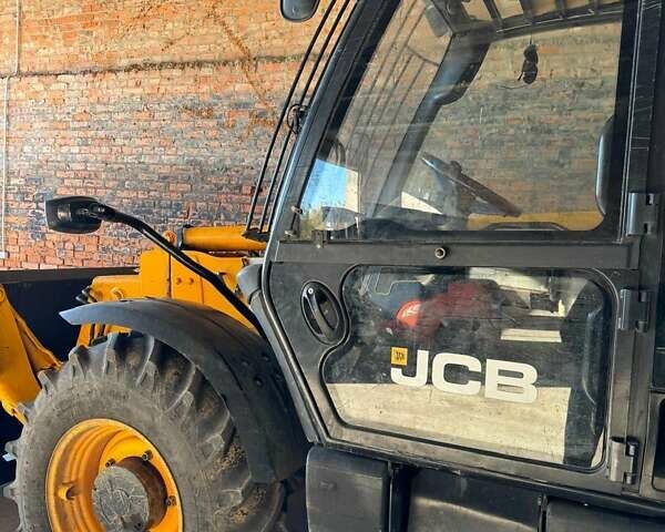 Желтый ЖЦБ 535-125, объемом двигателя 4.4 л и пробегом 1 тыс. км за 33000 $, фото 13 на Automoto.ua
