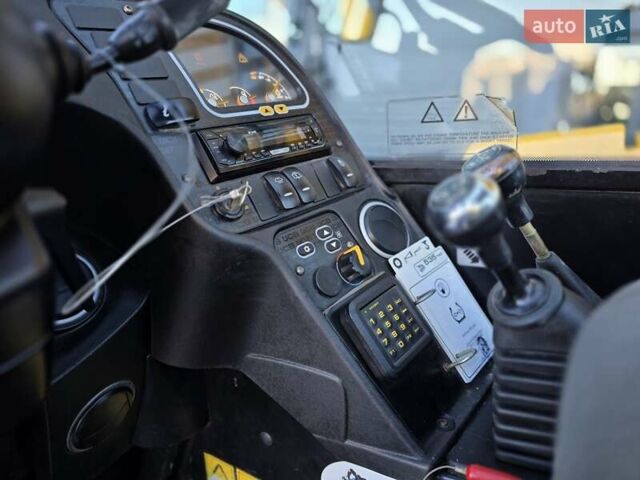Желтый ЖЦБ 535-140, объемом двигателя 4.4 л и пробегом 0 тыс. км за 48900 $, фото 11 на Automoto.ua
