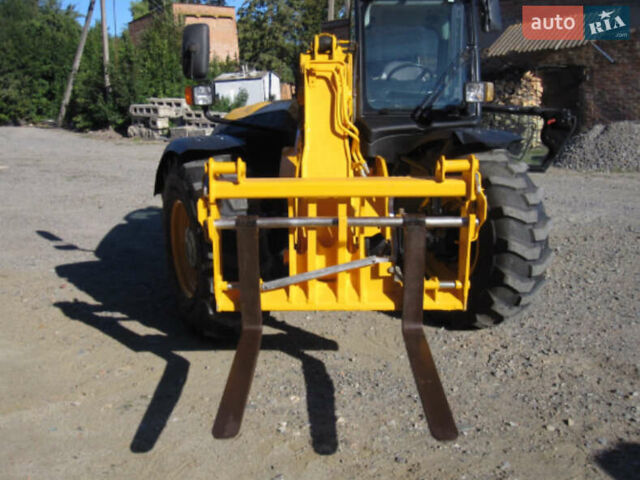 Желтый ЖЦБ 535-95, объемом двигателя 4.4 л и пробегом 1 тыс. км за 36850 $, фото 10 на Automoto.ua