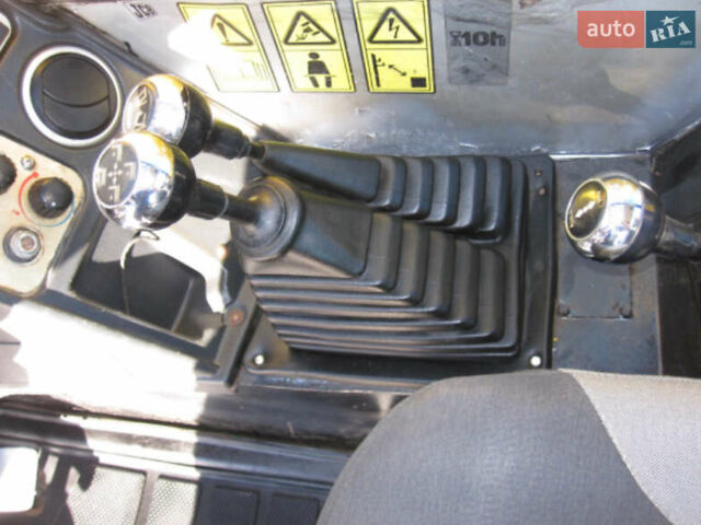 Желтый ЖЦБ 535-95, объемом двигателя 4.4 л и пробегом 1 тыс. км за 36850 $, фото 17 на Automoto.ua