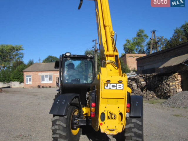 Желтый ЖЦБ 535-95, объемом двигателя 4.4 л и пробегом 1 тыс. км за 36850 $, фото 2 на Automoto.ua