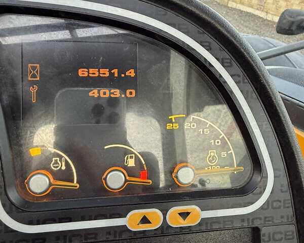 Желтый ЖЦБ 535-95, объемом двигателя 4.4 л и пробегом 6 тыс. км за 69969 $, фото 11 на Automoto.ua