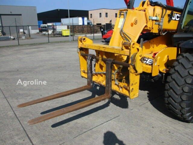 Желтый ЖЦБ 535-95, объемом двигателя 0 л и пробегом 0 тыс. км за 44739 $, фото 7 на Automoto.ua