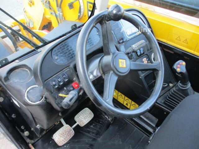 Желтый ЖЦБ 535-95, объемом двигателя 0 л и пробегом 0 тыс. км за 44739 $, фото 5 на Automoto.ua