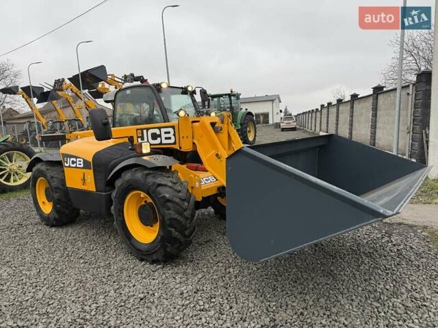 Жовтий ЖЦБ 536-60, об'ємом двигуна 4.4 л та пробігом 4 тис. км за 44500 $, фото 25 на Automoto.ua