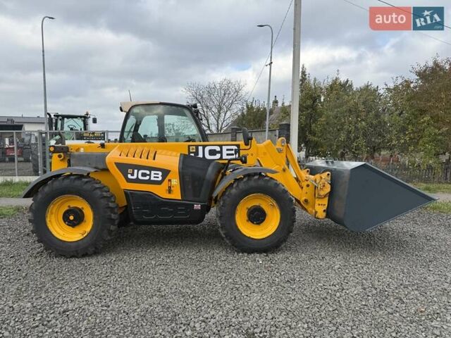 ЖЦБ 536-60 2013 в Луцке на Automoto.ua Желтый ЖЦБ 536-60, объемом двигателя 4.4 л и пробегом 4 тыс. км за 49900 $, фото 1 на Automoto.ua