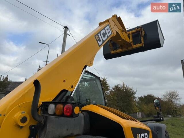 ЖЦБ 536-60 2013 в Луцке на Automoto.ua Желтый ЖЦБ 536-60, объемом двигателя 4.4 л и пробегом 4 тыс. км за 49900 $, фото 19 на Automoto.ua