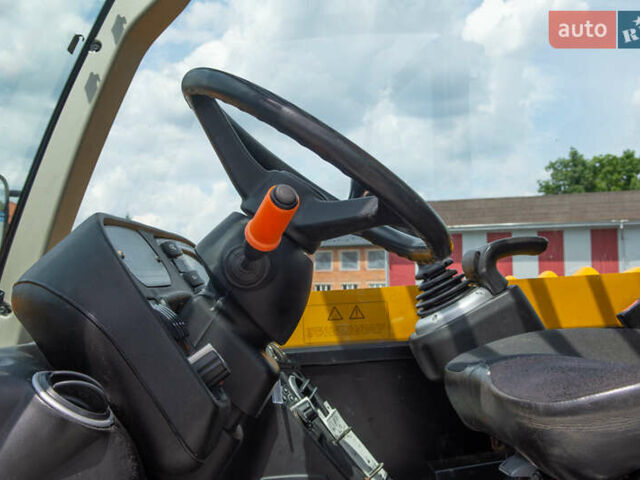 ЖЦБ 536/70, объемом двигателя 0 л и пробегом 0 тыс. км за 80820 $, фото 4 на Automoto.ua