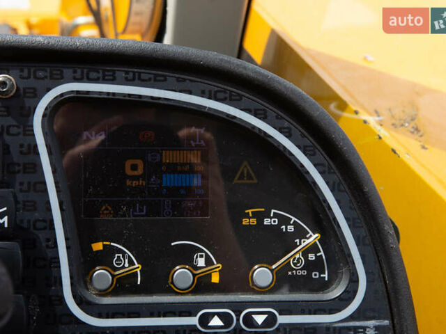 ЖЦБ 536/70, объемом двигателя 0 л и пробегом 0 тыс. км за 80820 $, фото 10 на Automoto.ua