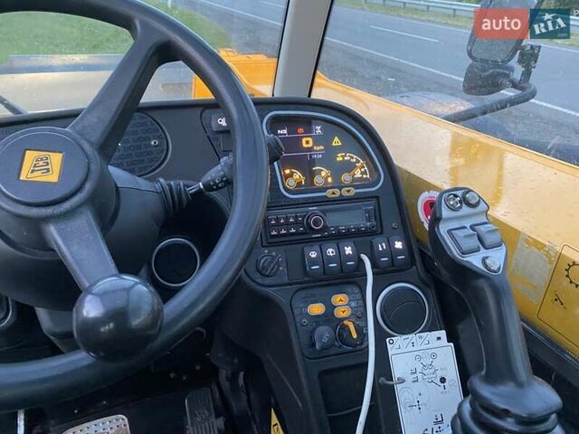 ЖЦБ 536/70 2014 в Луцке на Automoto.ua Желтый ЖЦБ 536/70, объемом двигателя 4.4 л и пробегом 4 тыс. км за 52500 $, фото 18 на Automoto.ua