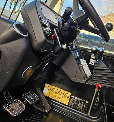 ЖЦБ 540-140, об'ємом двигуна 4.4 л та пробігом 6 тис. км за 58000 $, фото 7 на Automoto.ua