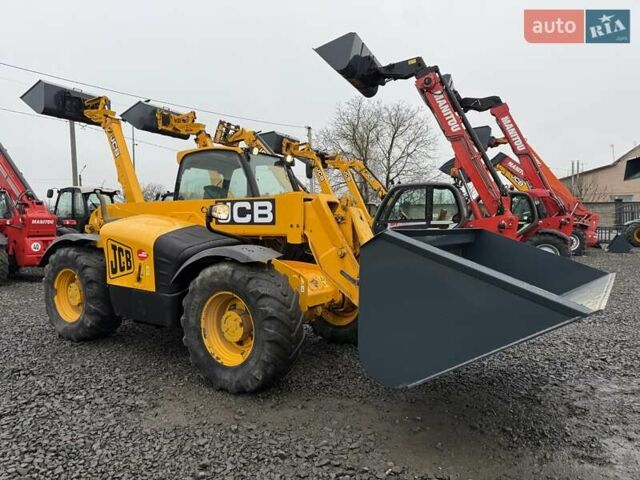 Желтый ЖЦБ 540-70, объемом двигателя 4.4 л и пробегом 0 тыс. км за 39500 $, фото 30 на Automoto.ua