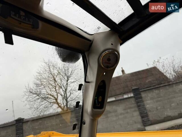 Желтый ЖЦБ 540-70, объемом двигателя 4.4 л и пробегом 0 тыс. км за 39500 $, фото 13 на Automoto.ua