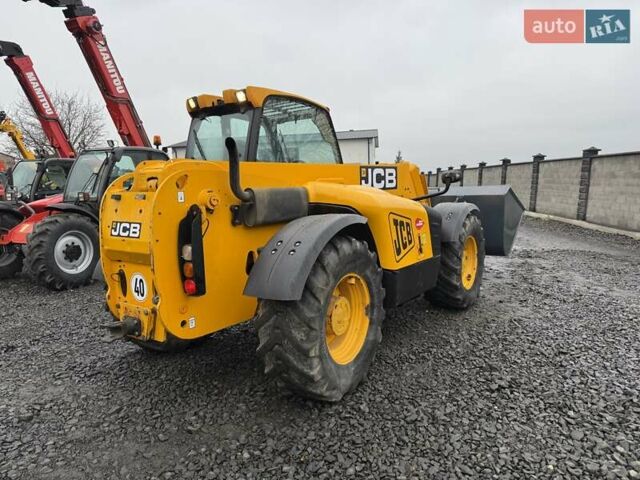 Желтый ЖЦБ 540-70, объемом двигателя 4.4 л и пробегом 0 тыс. км за 39500 $, фото 28 на Automoto.ua