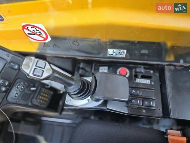 Жовтий ЖЦБ 540, об'ємом двигуна 4.4 л та пробігом 0 тис. км за 67900 $, фото 11 на Automoto.ua