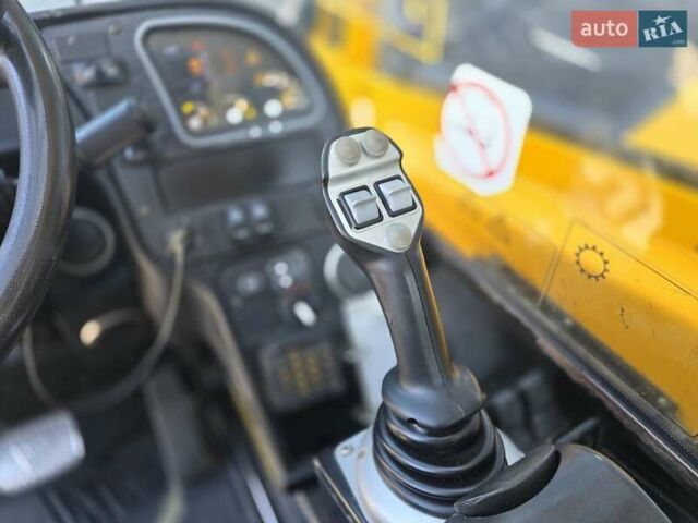 Жовтий ЖЦБ 540, об'ємом двигуна 4.4 л та пробігом 0 тис. км за 67900 $, фото 12 на Automoto.ua