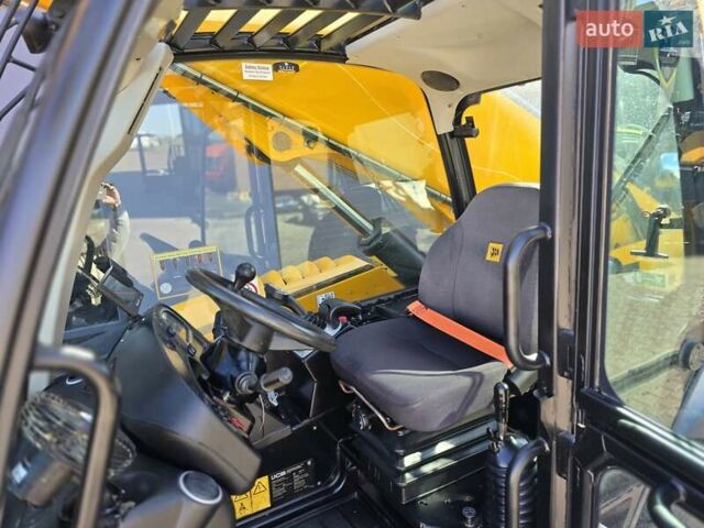 Жовтий ЖЦБ 540, об'ємом двигуна 4.4 л та пробігом 0 тис. км за 67900 $, фото 14 на Automoto.ua