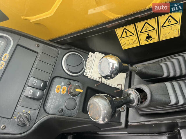 ЖЦБ 541-70, объемом двигателя 0 л и пробегом 2 тыс. км за 39900 $, фото 31 на Automoto.ua