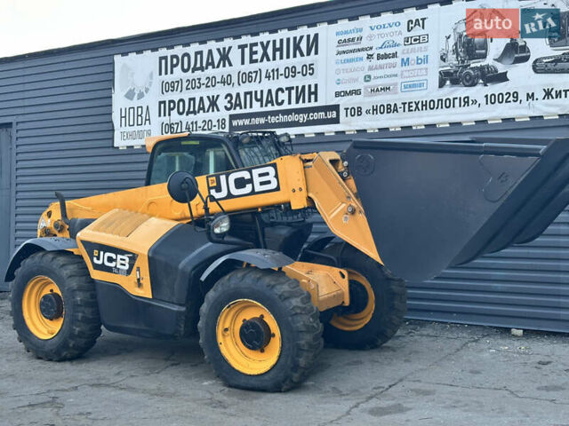 ЖЦБ 541-70, объемом двигателя 4.4 л и пробегом 5 тыс. км за 50986 $, фото 1 на Automoto.ua