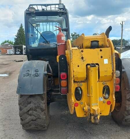 Желтый ЖЦБ 541-70, объемом двигателя 4.4 л и пробегом 20 тыс. км за 35000 $, фото 2 на Automoto.ua