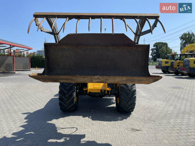 Желтый ЖЦБ 541-70, объемом двигателя 4.4 л и пробегом 2 тыс. км за 42800 $, фото 9 на Automoto.ua