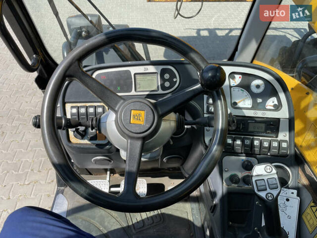 Желтый ЖЦБ 541-70, объемом двигателя 4.4 л и пробегом 2 тыс. км за 42800 $, фото 11 на Automoto.ua