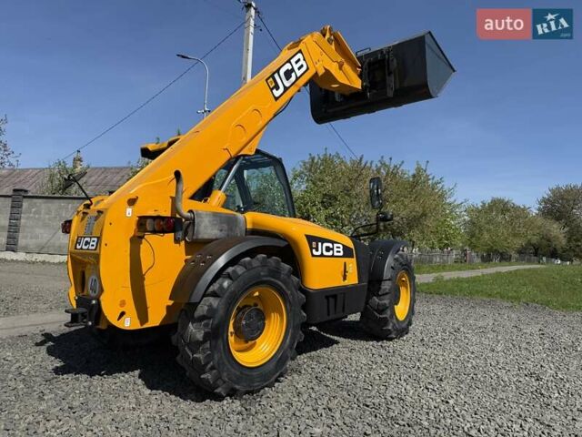 Жовтий ЖЦБ 541-70, об'ємом двигуна 4.4 л та пробігом 6 тис. км за 42500 $, фото 12 на Automoto.ua