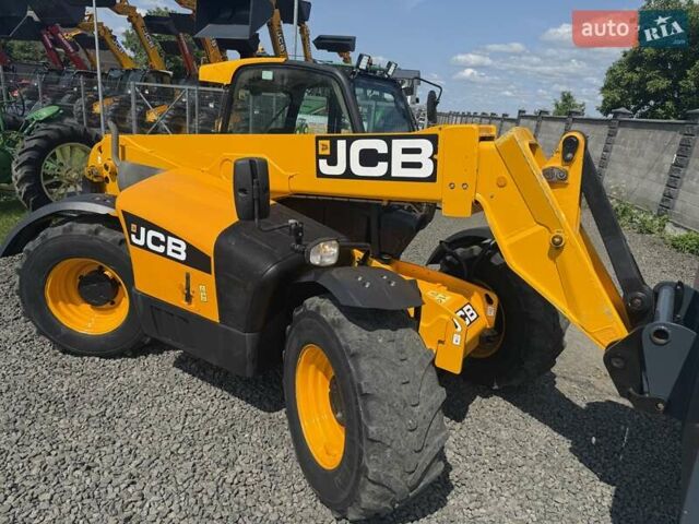 Желтый ЖЦБ 541-70, объемом двигателя 4.4 л и пробегом 5 тыс. км за 43500 $, фото 14 на Automoto.ua