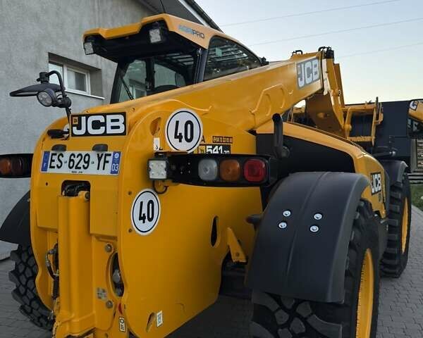 Желтый ЖЦБ 541-70, объемом двигателя 4.8 л и пробегом 4 тыс. км за 67500 $, фото 10 на Automoto.ua