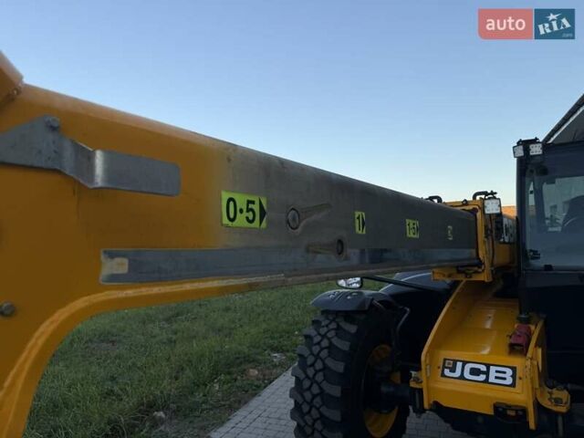 Желтый ЖЦБ 541-70, объемом двигателя 4.8 л и пробегом 4 тыс. км за 67500 $, фото 7 на Automoto.ua