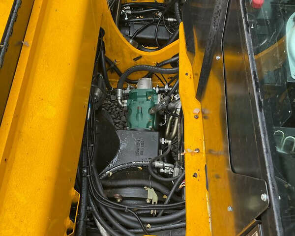 ЖЦБ 550 2017 в Рени на Automoto.ua ЖЦБ 550, объемом двигателя 0 л и пробегом 4 тыс. км за 52900 $, фото 1 на Automoto.ua