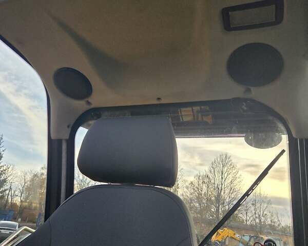 ЖЦБ 560-80 2018 в Малой Виске на Automoto.ua ЖЦБ 560-80, объемом двигателя 0 л и пробегом 1 тыс. км за 76500 $, фото 10 на Automoto.ua