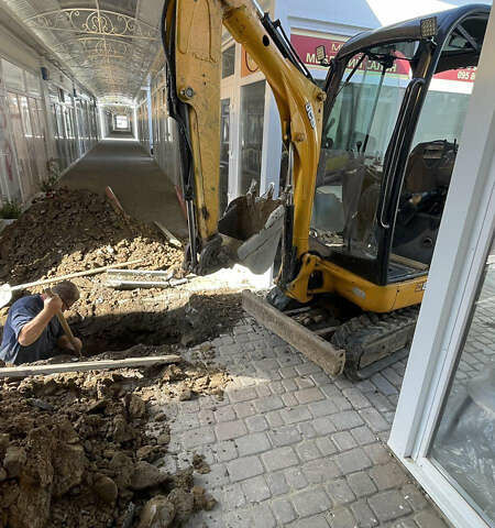 Желтый ЖЦБ 8014, объемом двигателя 1.1 л и пробегом 0 тыс. км за 12300 $, фото 6 на Automoto.ua