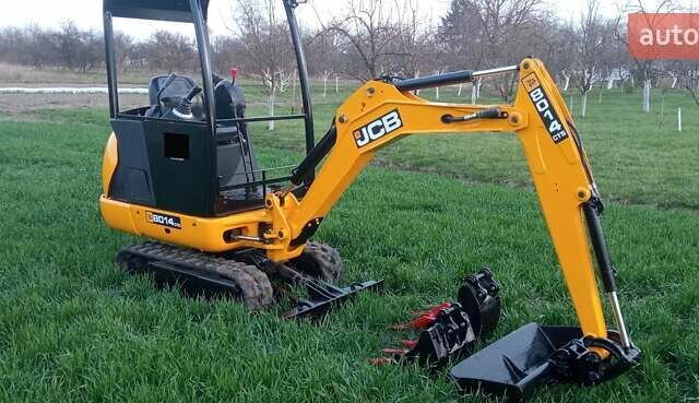Жовтий ЖЦБ 8014, об'ємом двигуна 0 л та пробігом 4 тис. км за 18700 $, фото 4 на Automoto.ua
