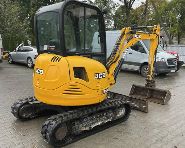Жовтий ЖЦБ 8030, об'ємом двигуна 1.5 л та пробігом 2 тис. км за 28500 $, фото 5 на Automoto.ua