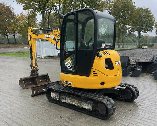 Жовтий ЖЦБ 8030, об'ємом двигуна 1.5 л та пробігом 2 тис. км за 28500 $, фото 3 на Automoto.ua