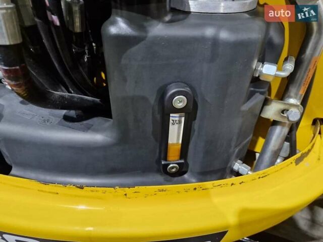 Желтый ЖЦБ 8035, объемом двигателя 2.2 л и пробегом 31 тыс. км за 37203 $, фото 18 на Automoto.ua